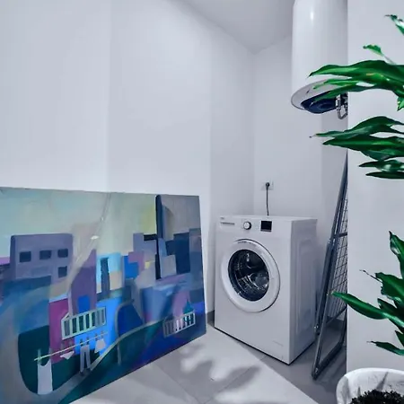 Apartment Rolling Hills Resident Tirana