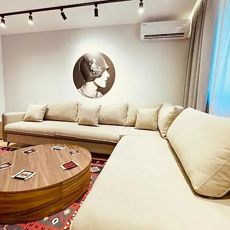 Rolling Hills Resident Apartment *